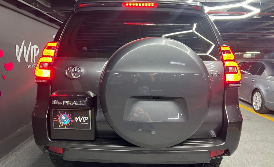 Toyota Prado VX – Año 2023
