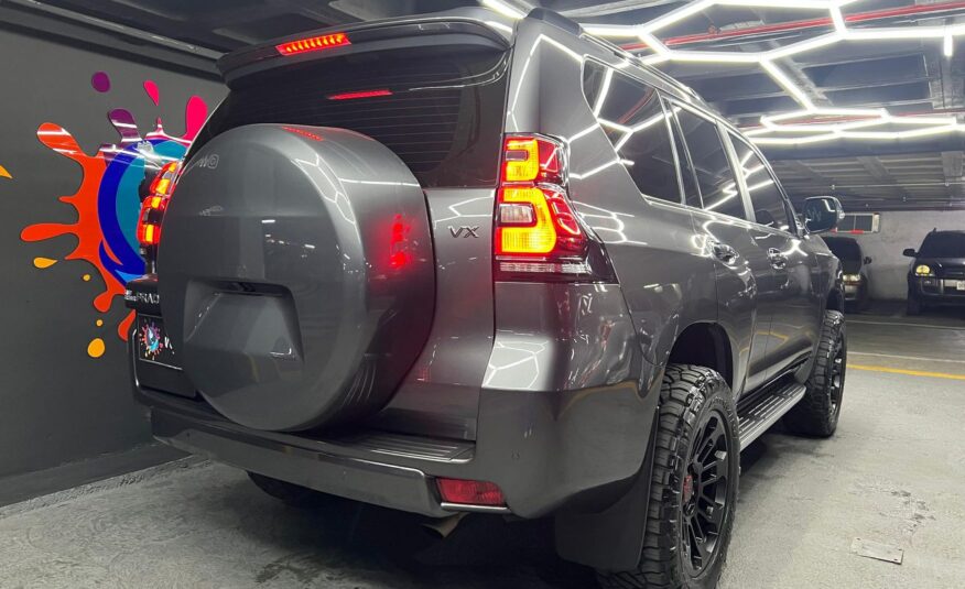 Toyota Prado VX – Año 2023