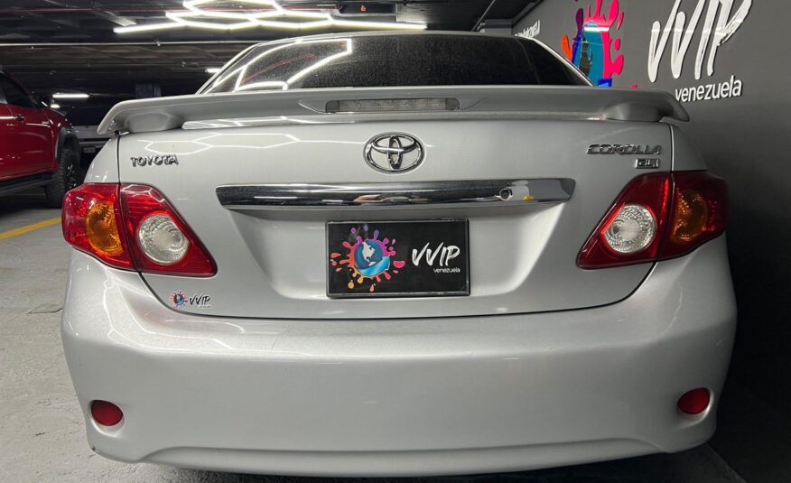 Toyota Corolla GLI – Año 2010