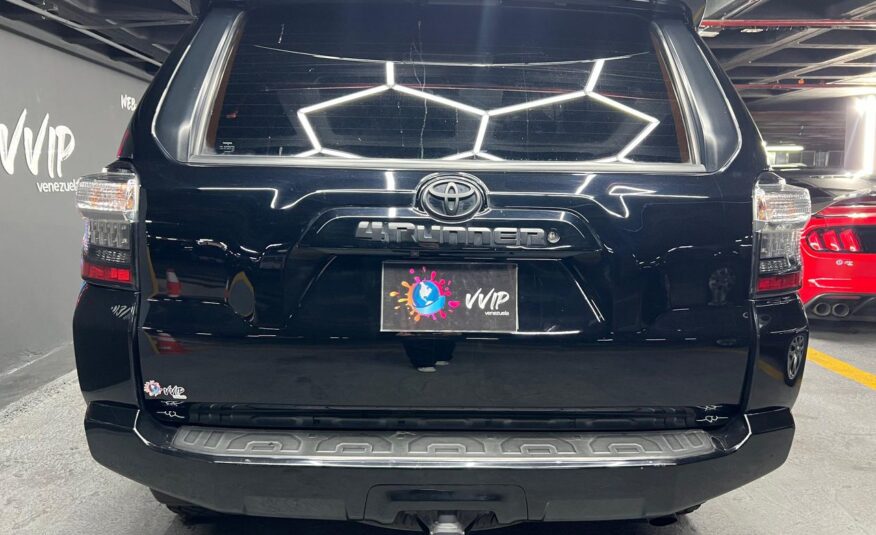 Toyota 4Runner SR5 – Año 2019