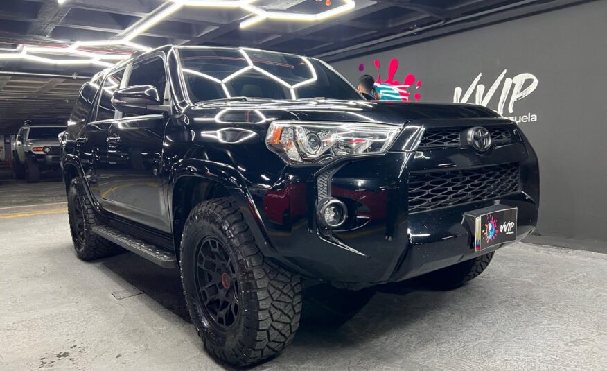 Toyota 4Runner SR5 – Año 2019