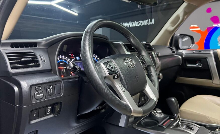 Toyota 4Runner SR5 – Año 2019