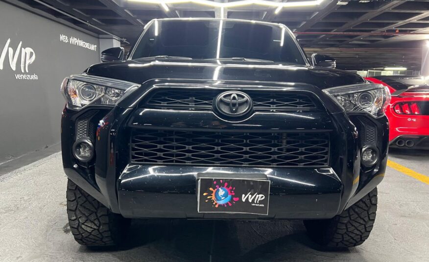 Toyota 4Runner SR5 – Año 2019