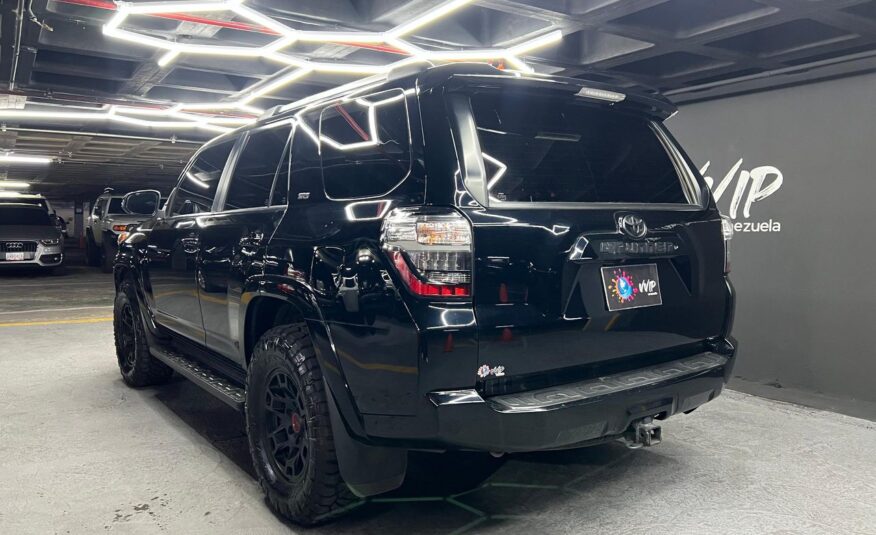 Toyota 4Runner SR5 – Año 2019