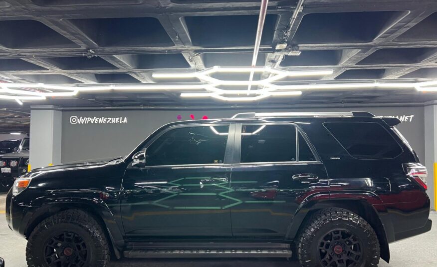 Toyota 4Runner SR5 – Año 2019