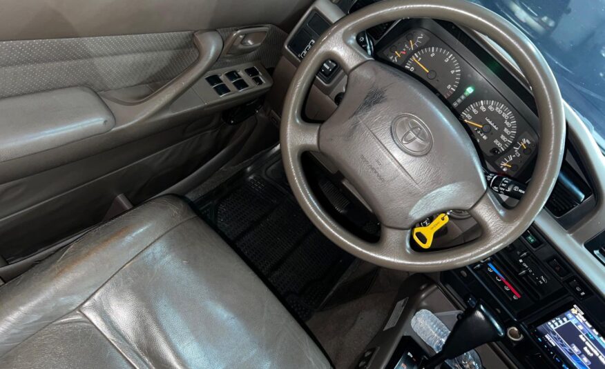 Toyota Autana Blindada Nivel III Plus – Año 2005