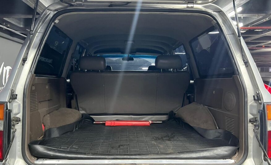 Toyota Autana Blindada Nivel III Plus – Año 2005
