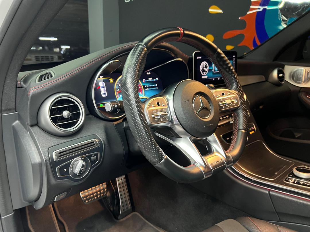 Mercedes Benz C43 AMG – Año 2021