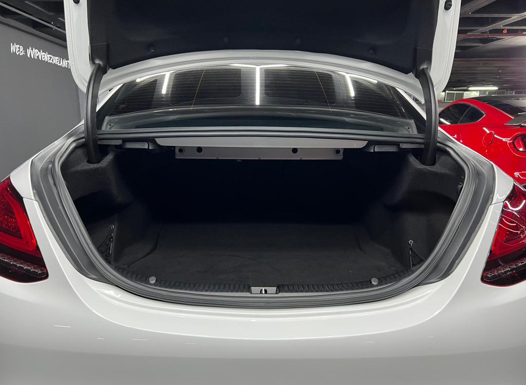 Mercedes Benz C43 AMG – Año 2021