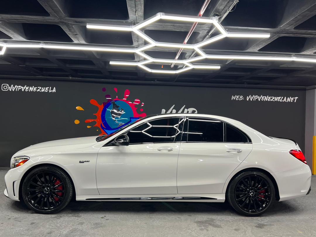 Mercedes Benz C43 AMG – Año 2021