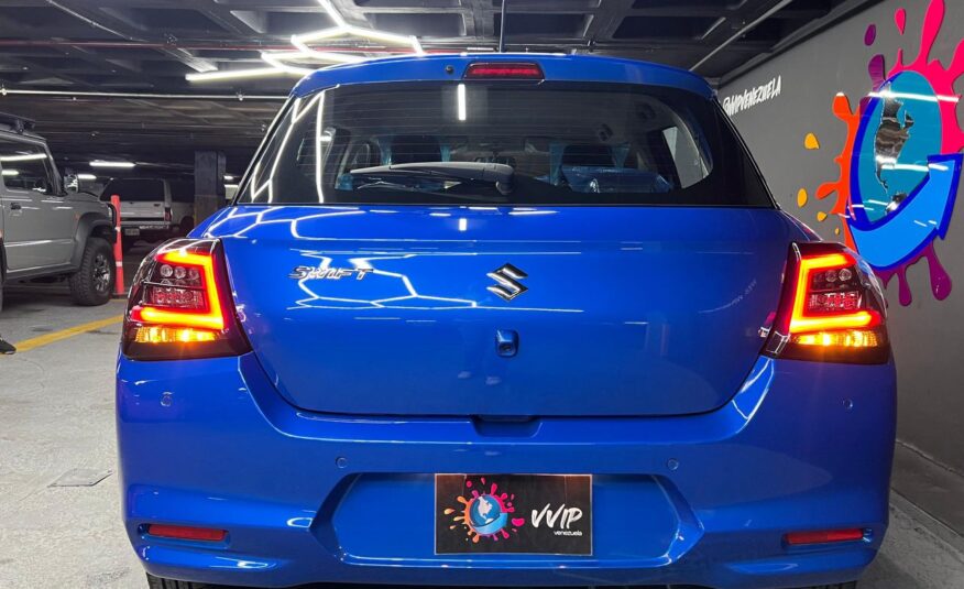 Suzuki Swift GLX – Año 2025