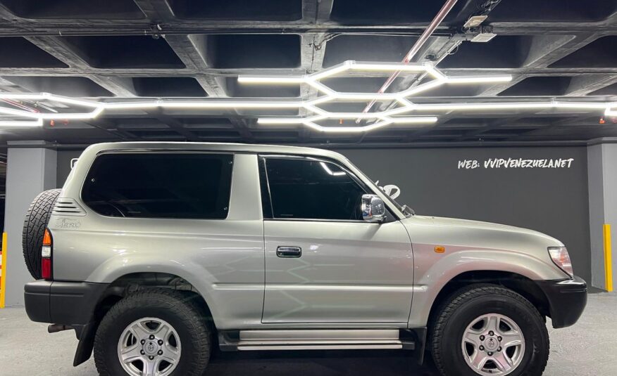 Toyota Meru – Año 2006