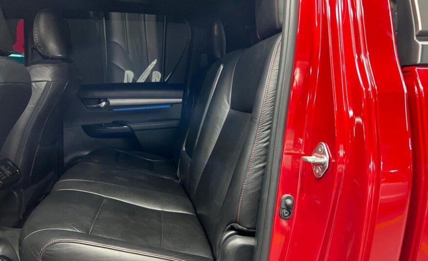 Toyota Hilux Adventure SR5 V6 4.0 – Año 2023