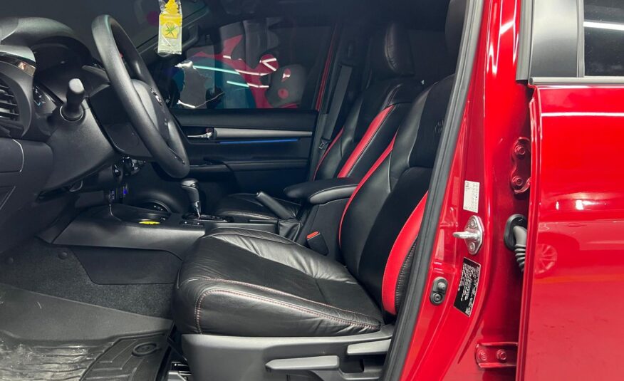 Toyota Hilux Adventure SR5 V6 4.0 – Año 2023