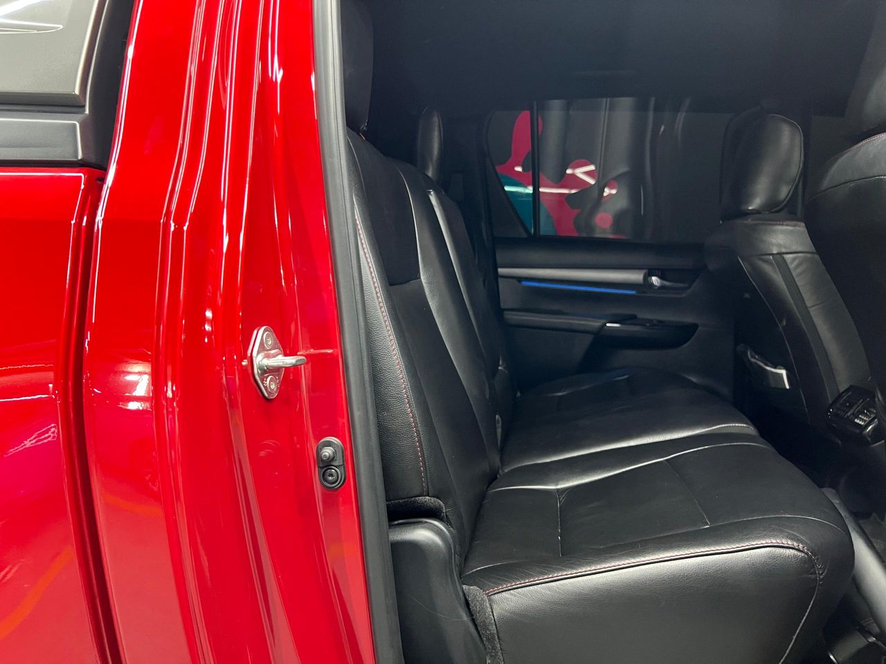 Toyota Hilux Adventure SR5 V6 4.0 – Año 2023