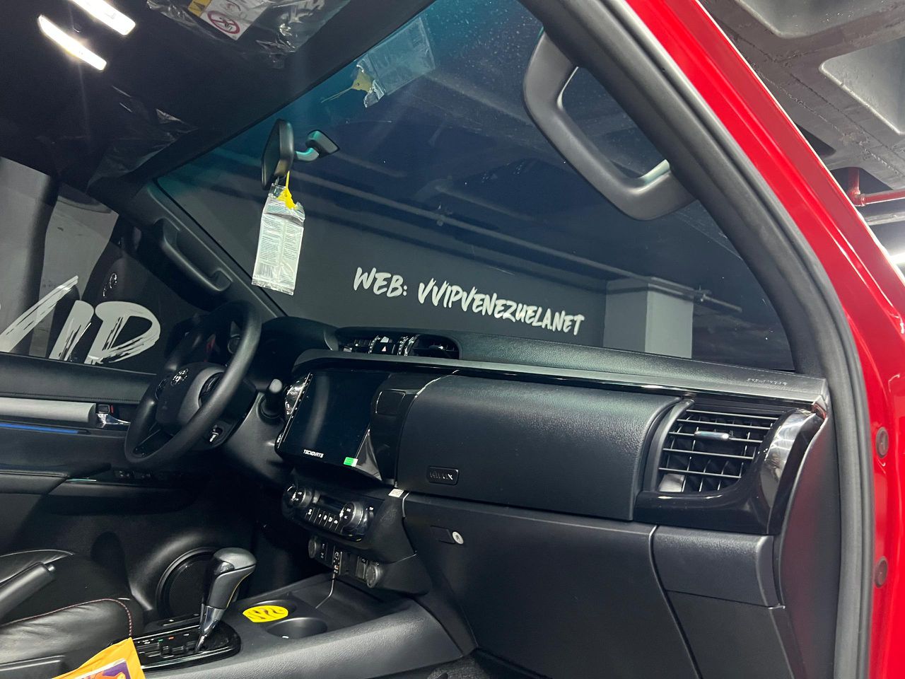 Toyota Hilux Adventure SR5 V6 4.0 – Año 2023