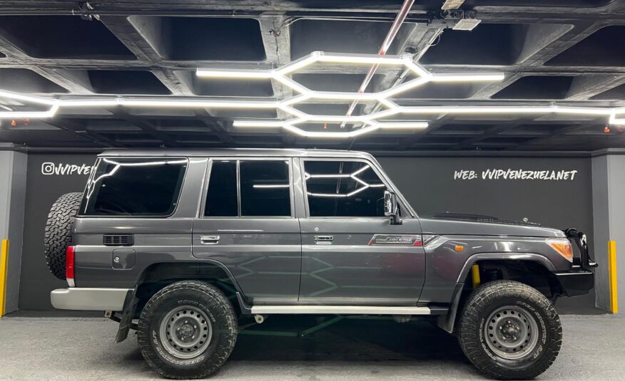 Toyota Land Cruiser – Año 2021