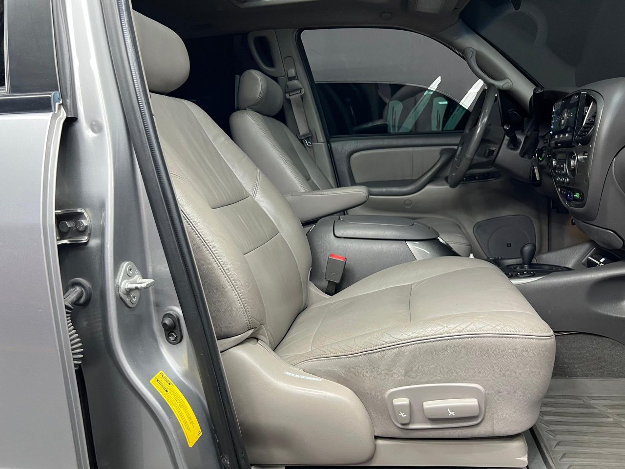 Toyota Sequoia Limited V8 -Año 2002