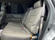 Toyota Sequoia Limited V8 -Año 2002