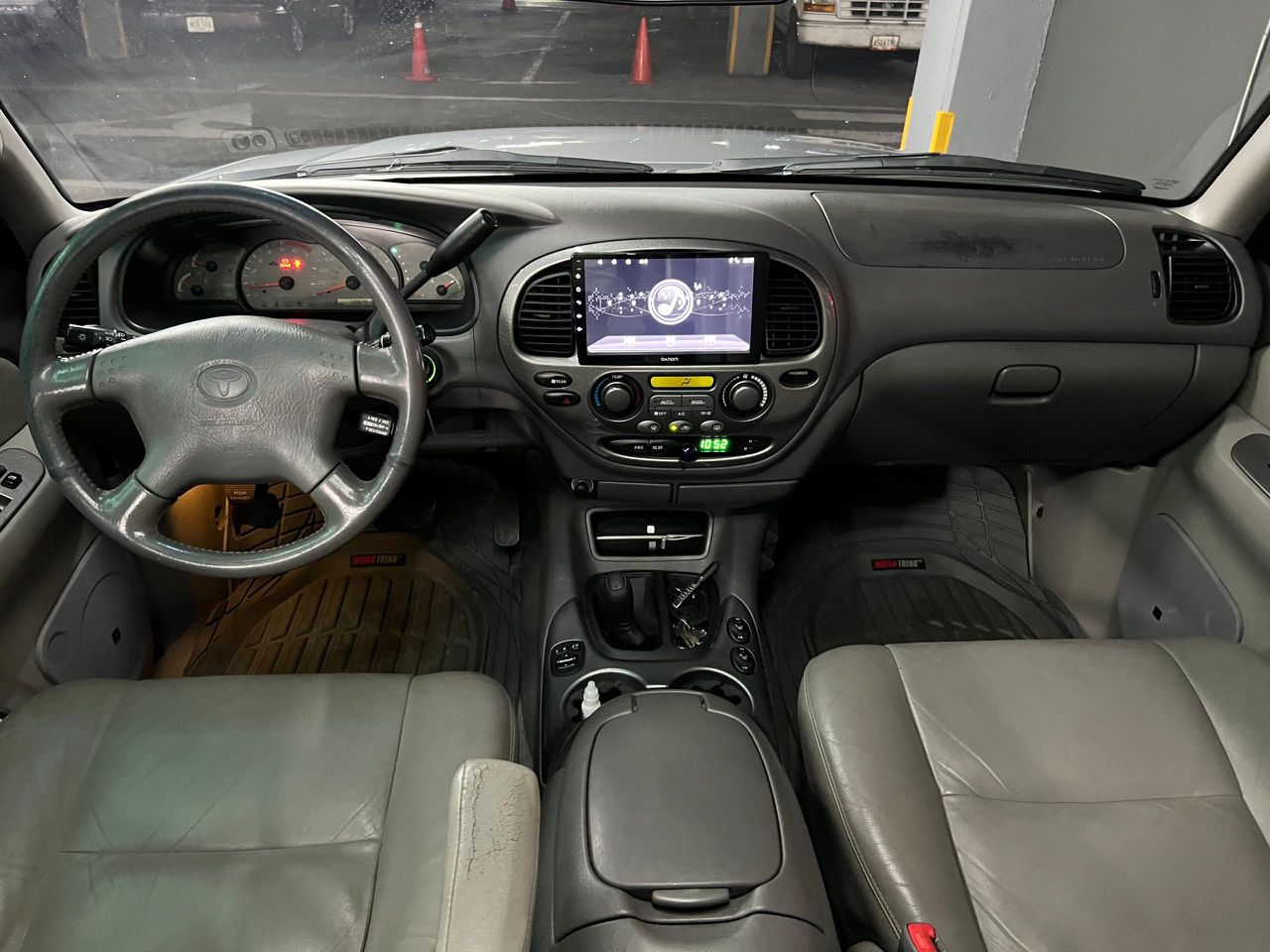 Toyota Sequoia Limited V8 -Año 2002