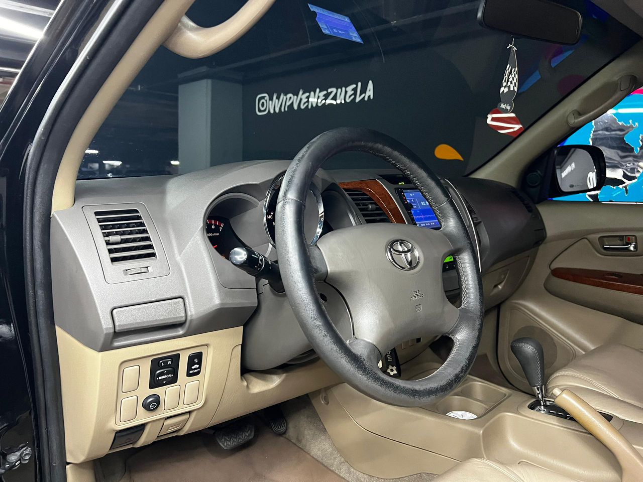 Toyota Fortuner – Año 2011