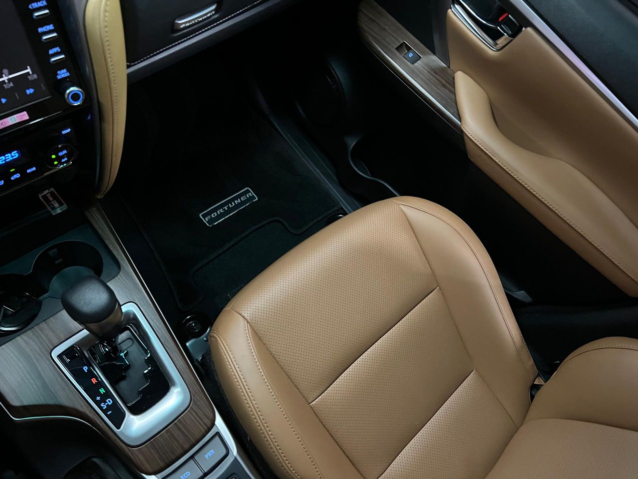 Toyota Fortuner – Año 2024