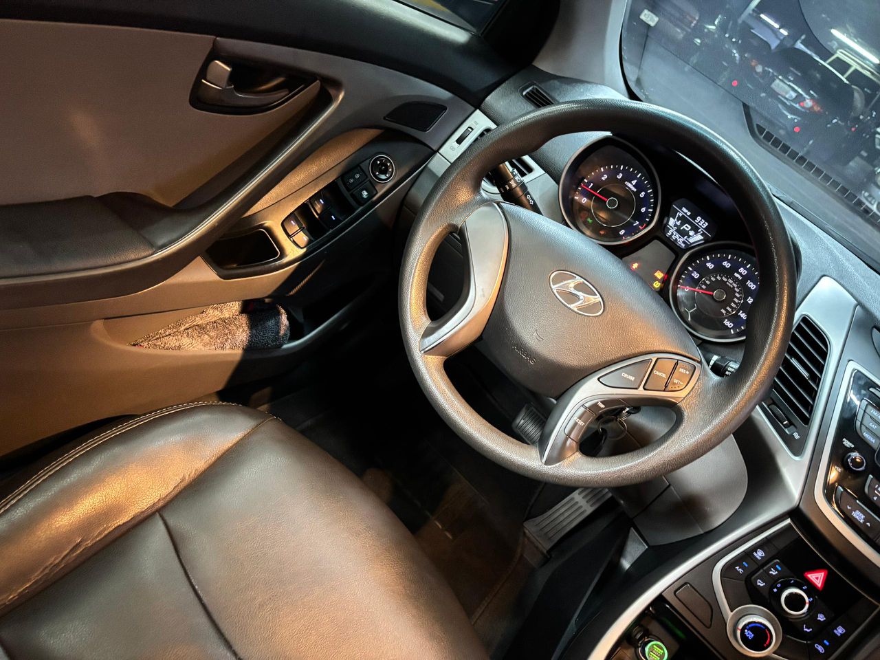 Hyundai Elantra – Año 2016