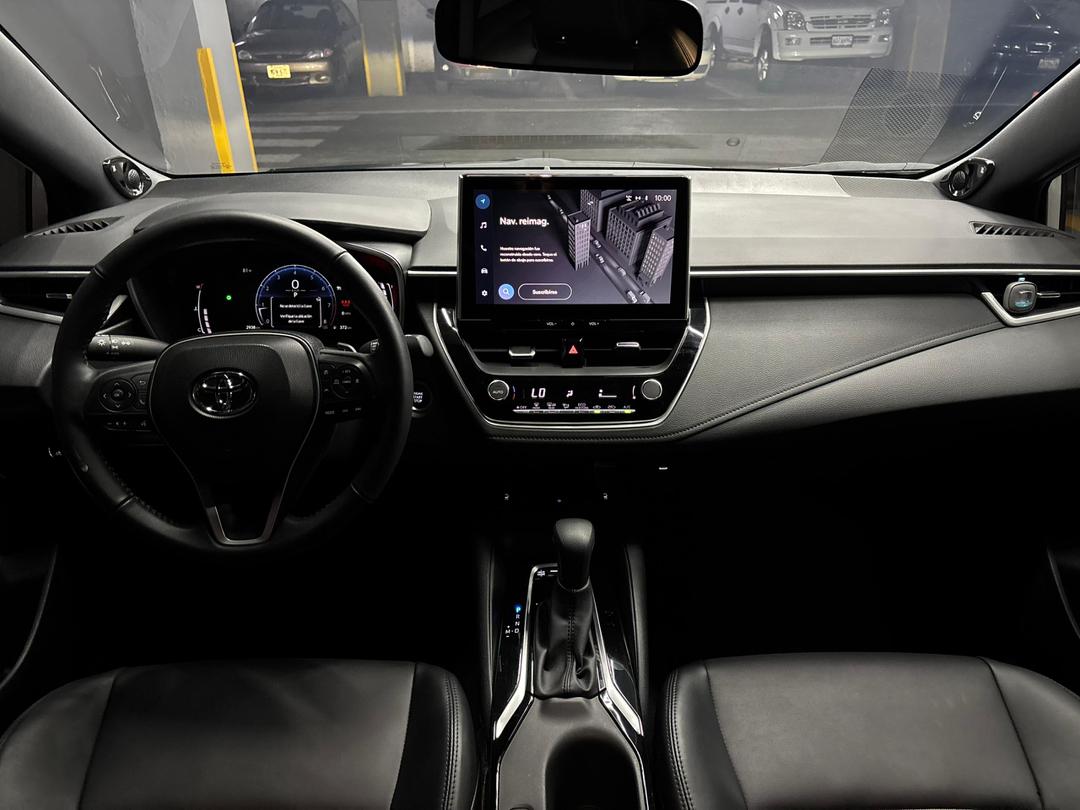 Toyota Corolla XSE – Año 2025