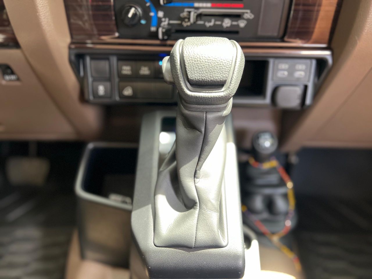 Toyota Land Cruiser LX V6 40 Aniversario – Año 2025