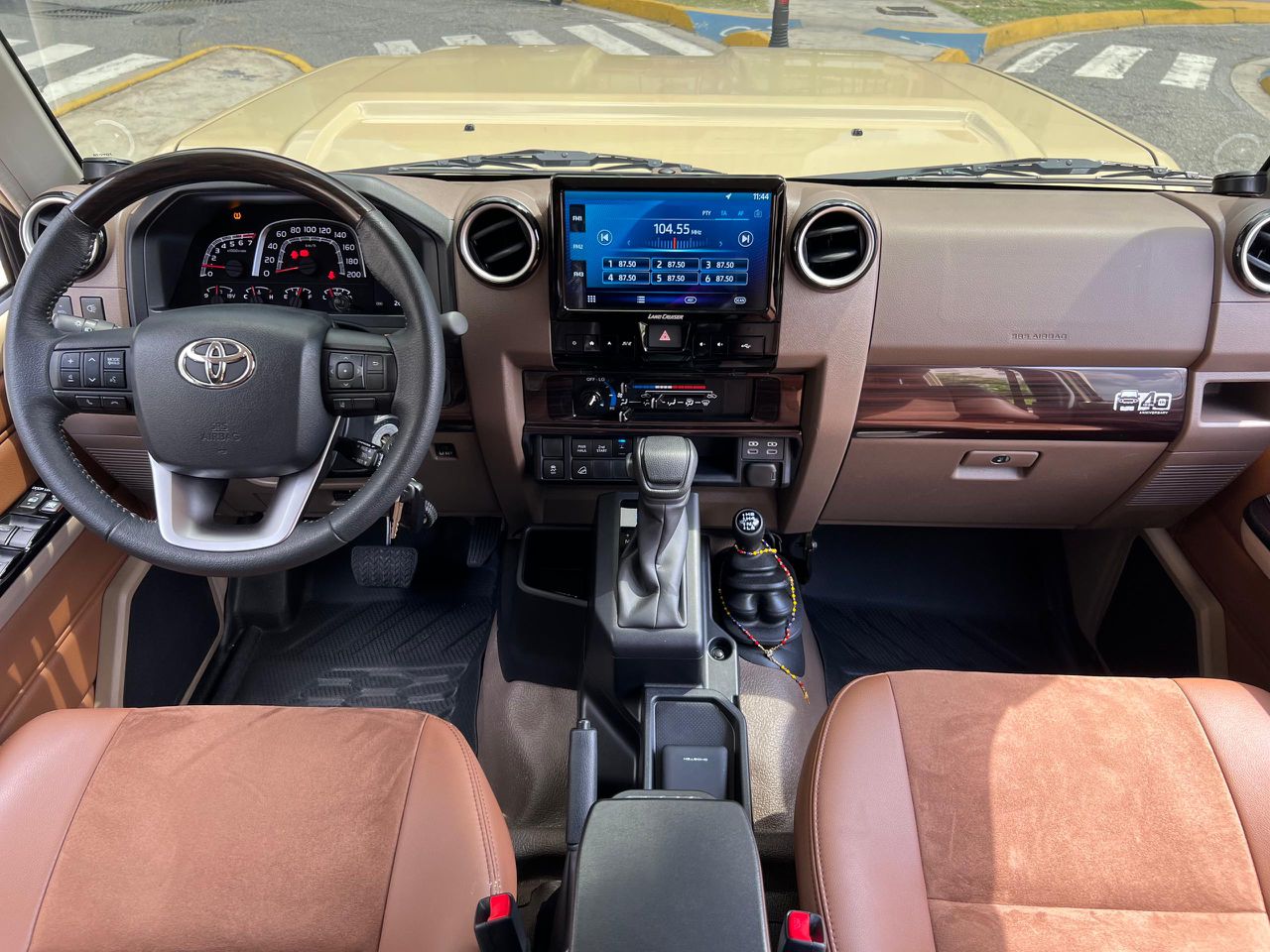 Toyota Land Cruiser LX V6 40 Aniversario – Año 2025