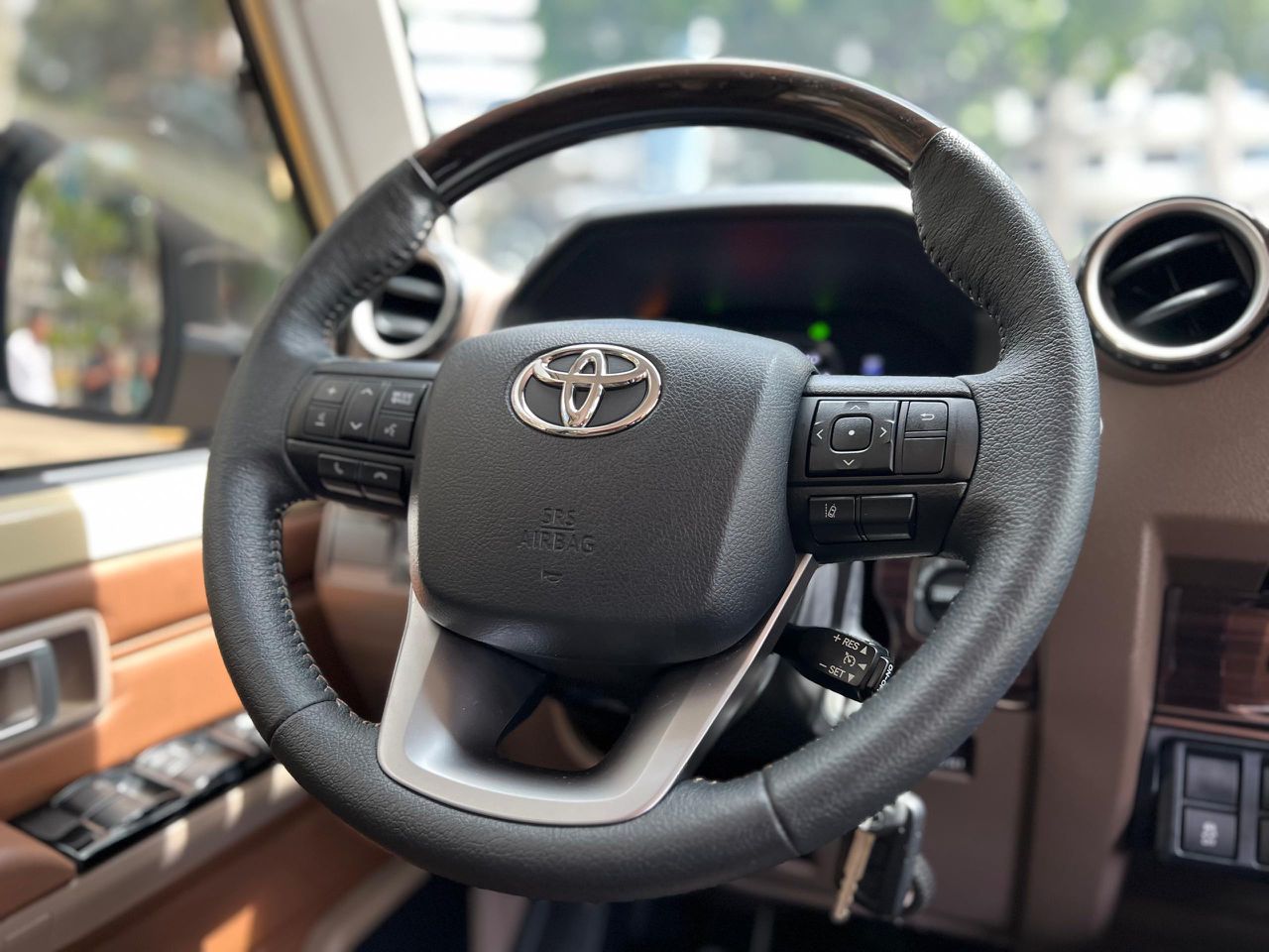 Toyota Land Cruiser LX V6 40 Aniversario – Año 2025