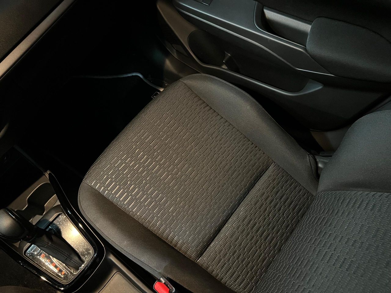 Suzuki Swift GLX – Año 2025