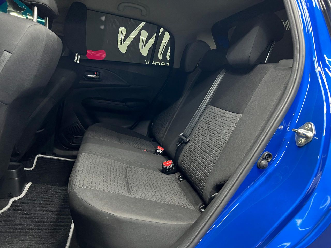 Suzuki Swift GLX – Año 2025