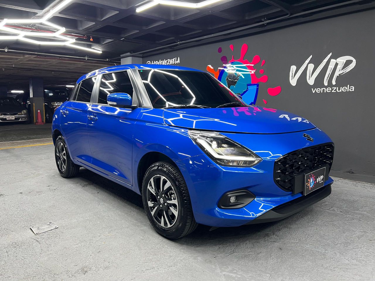 Suzuki Swift GLX – Año 2025