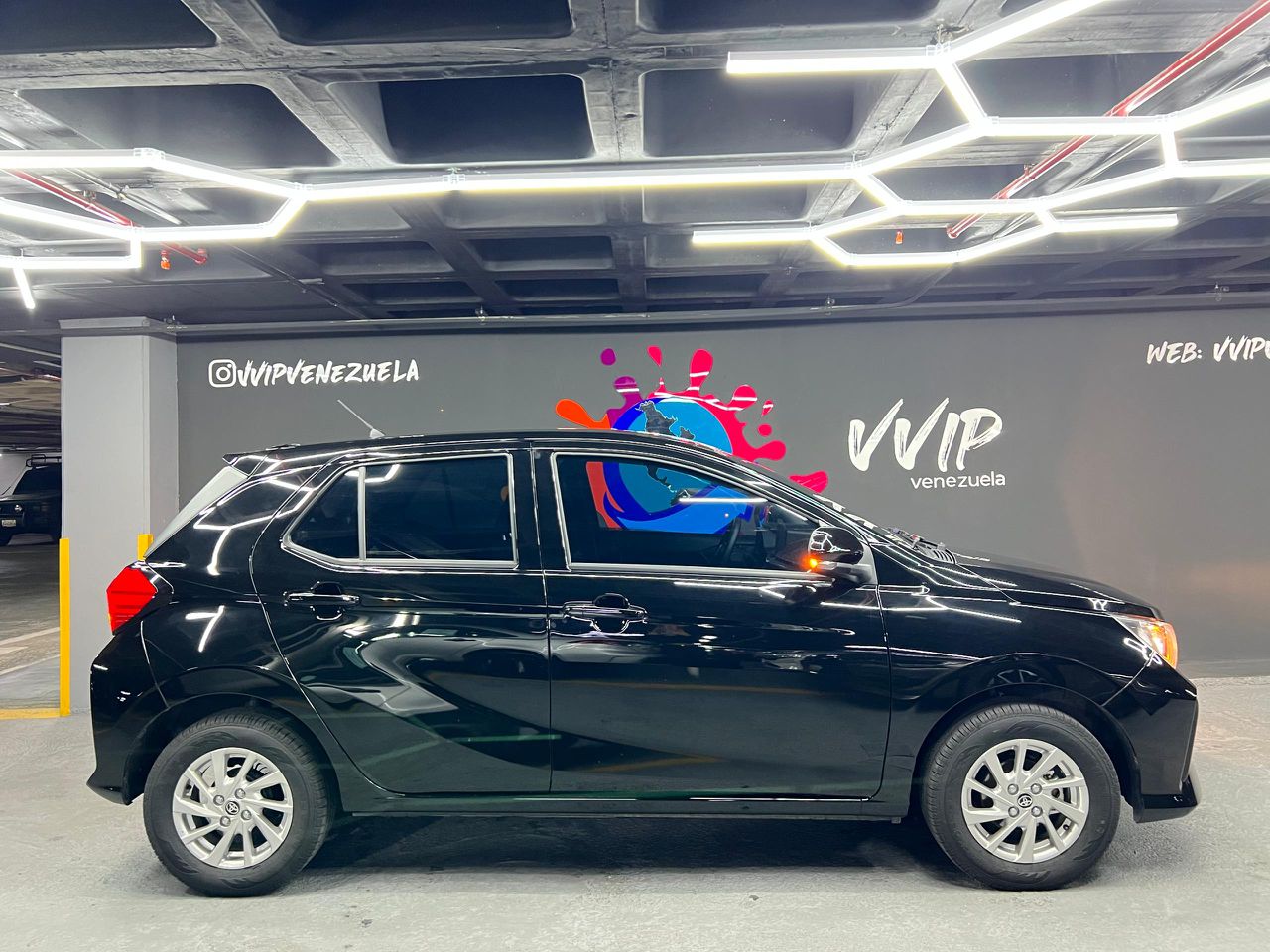 Toyota Agya G – Año 2025