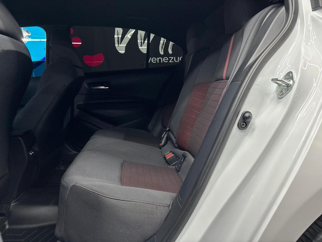 Toyota Corolla 2.0 – Año 2024