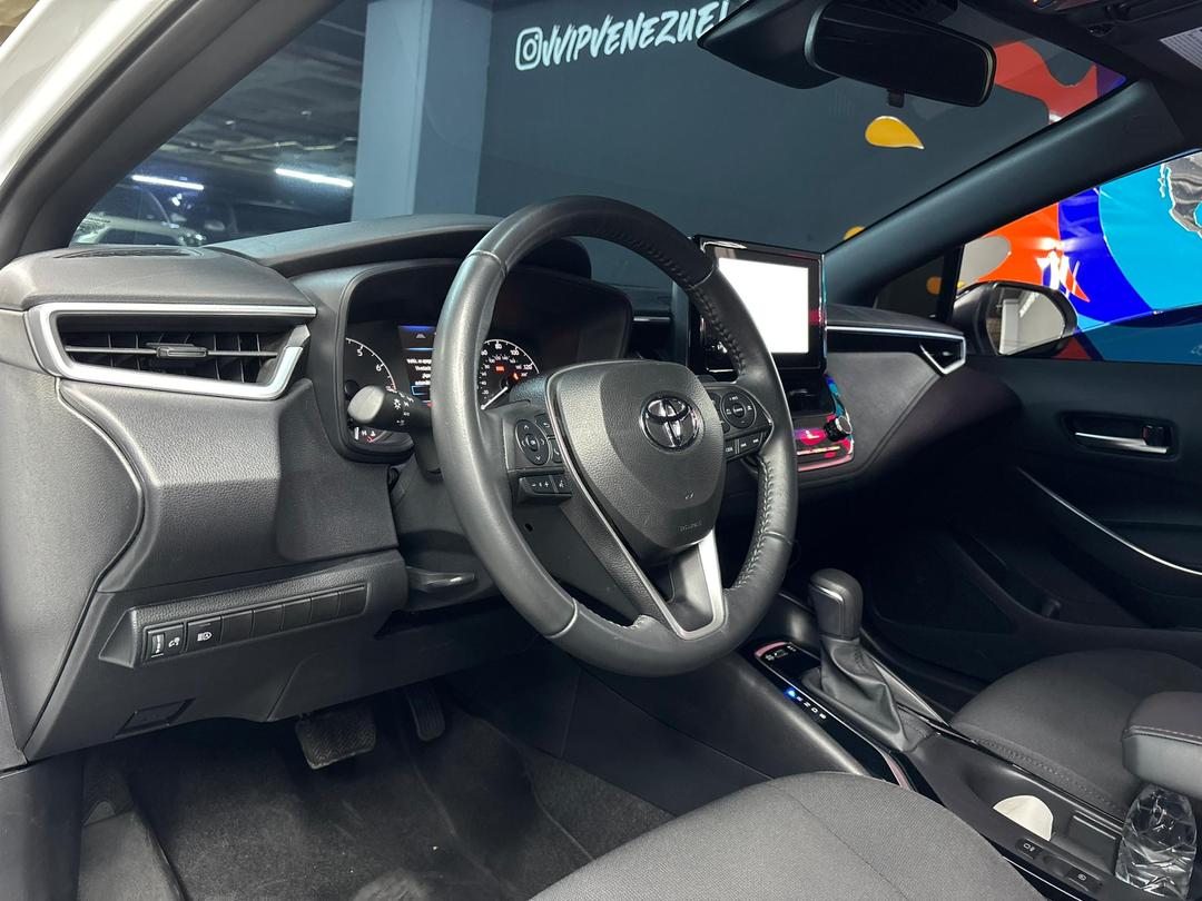 Toyota Corolla 2.0 – Año 2024
