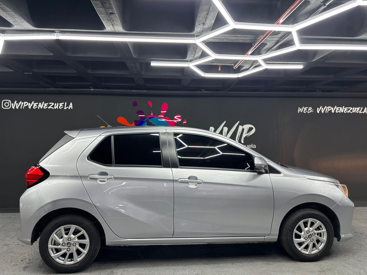 Toyota Agya G – Año 2025