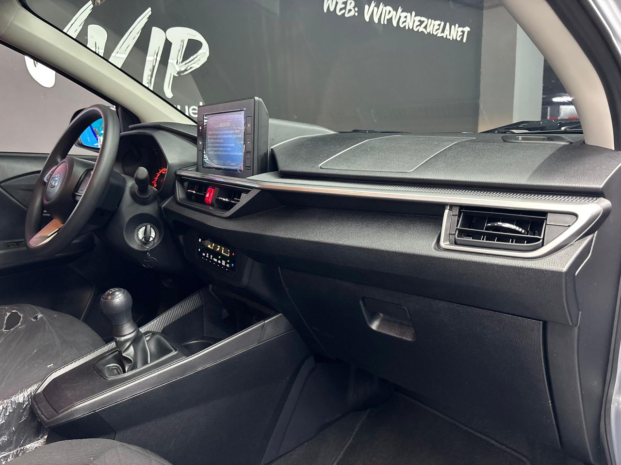 Toyota Agya G – Año 2025