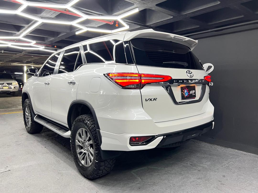 Toyota Fortuner VXR 4.0 V6 – Año 2025