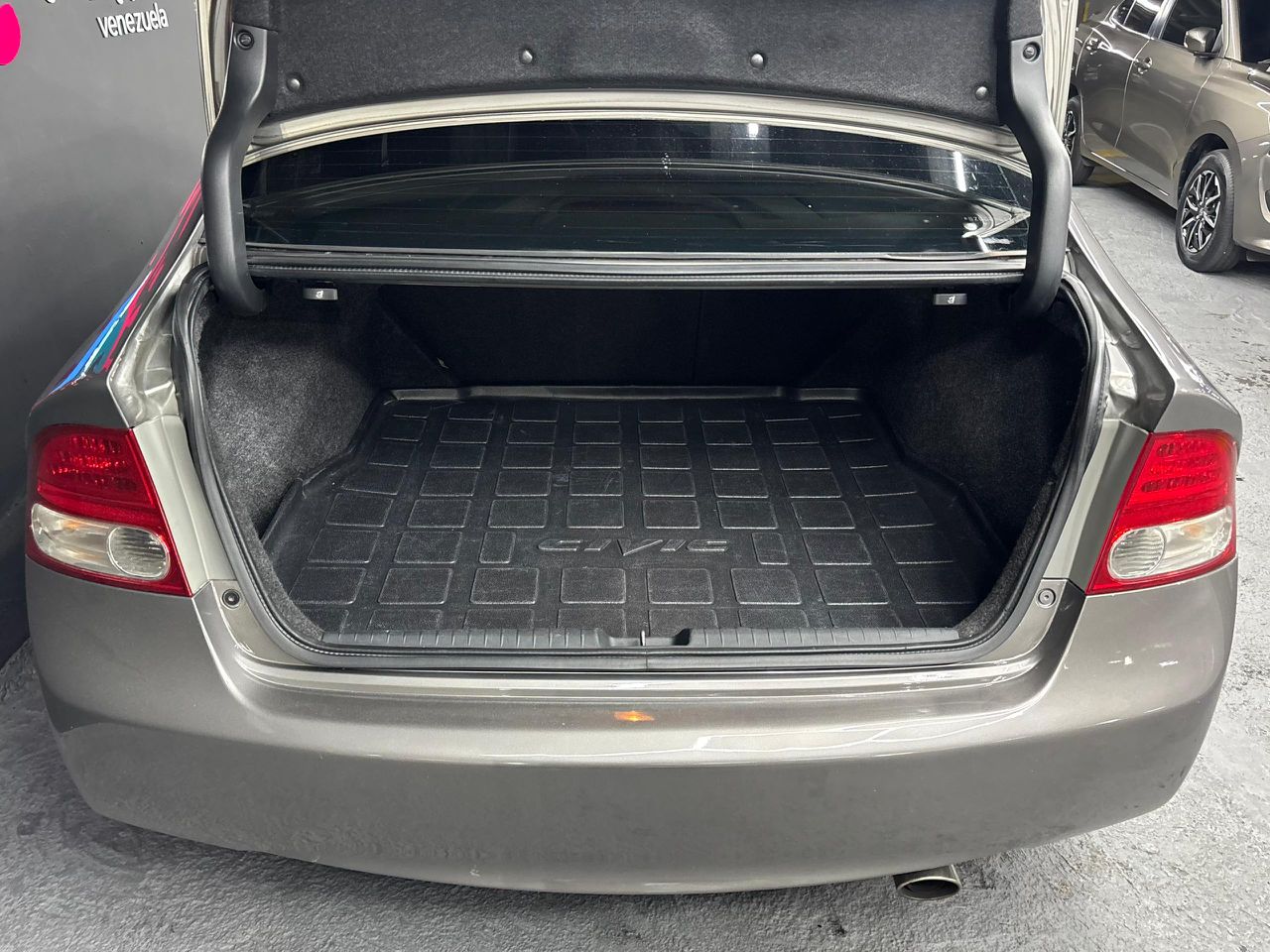 Honda Civic EXS – Año 2008