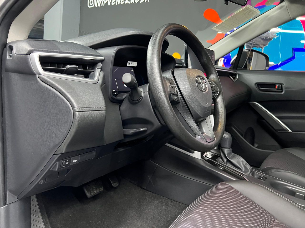 Toyota Corolla Cross – Año 2025