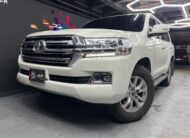 Toyota Land Cruiser V8 5.7 – Año 2021