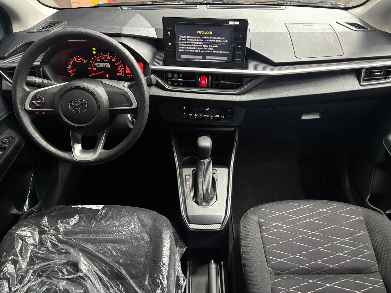 Toyota Agya G – Año 2026