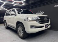 Toyota Land Cruiser V8 5.7 – Año 2021