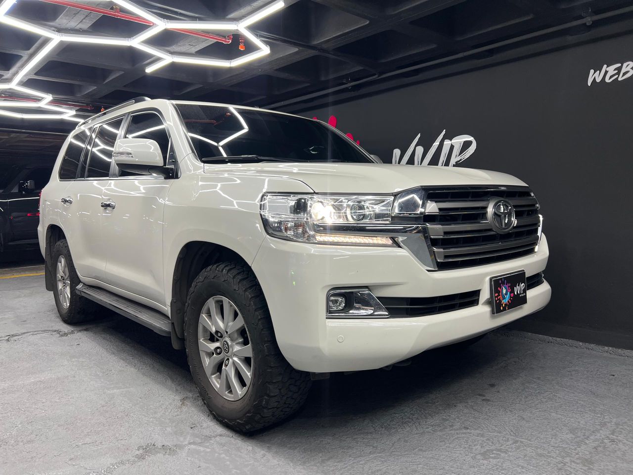 Toyota Land Cruiser V8 5.7 – Año 2021