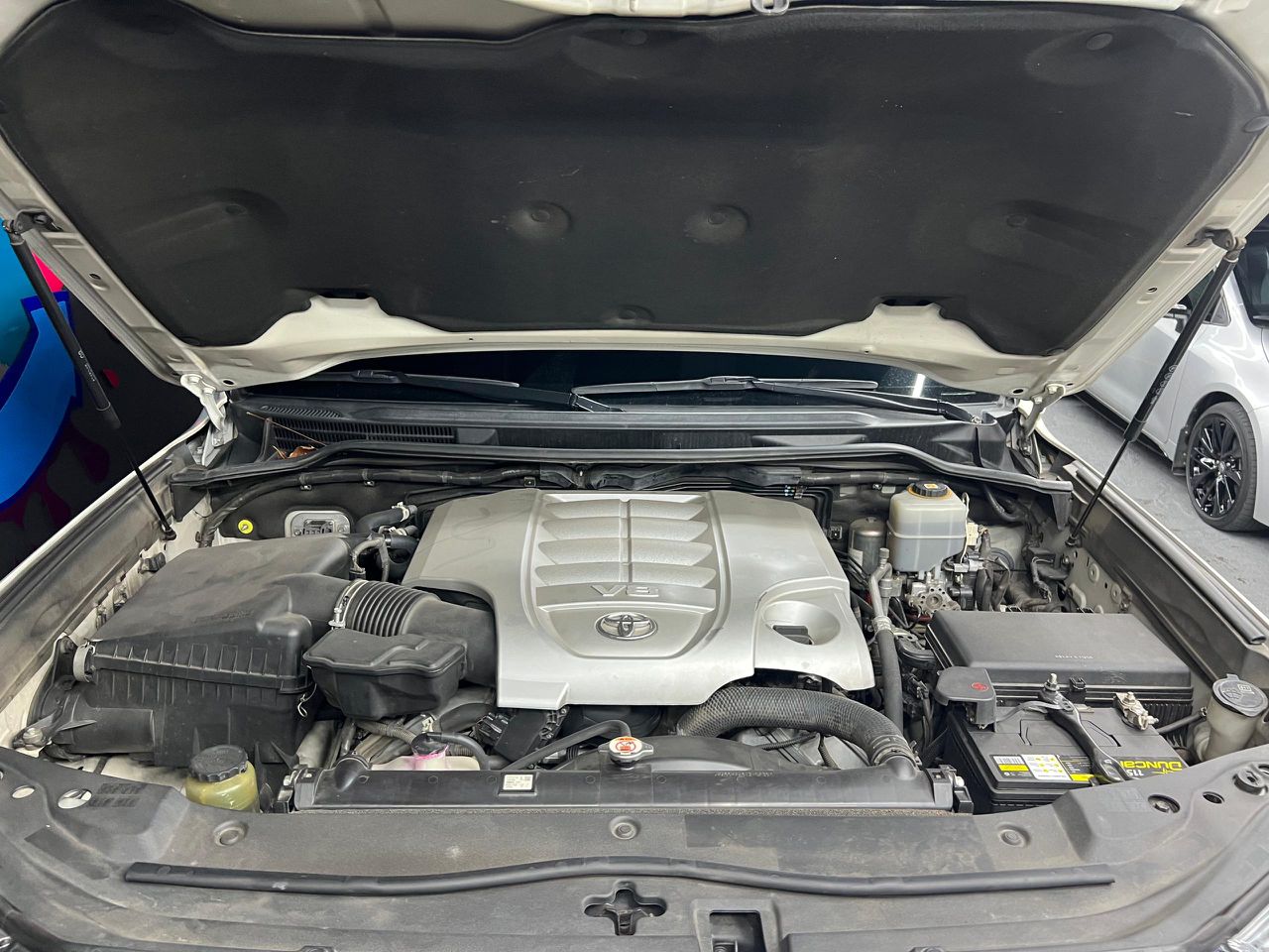 Toyota Land Cruiser V8 5.7 – Año 2021