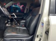 Toyota Land Cruiser V8 5.7 – Año 2021