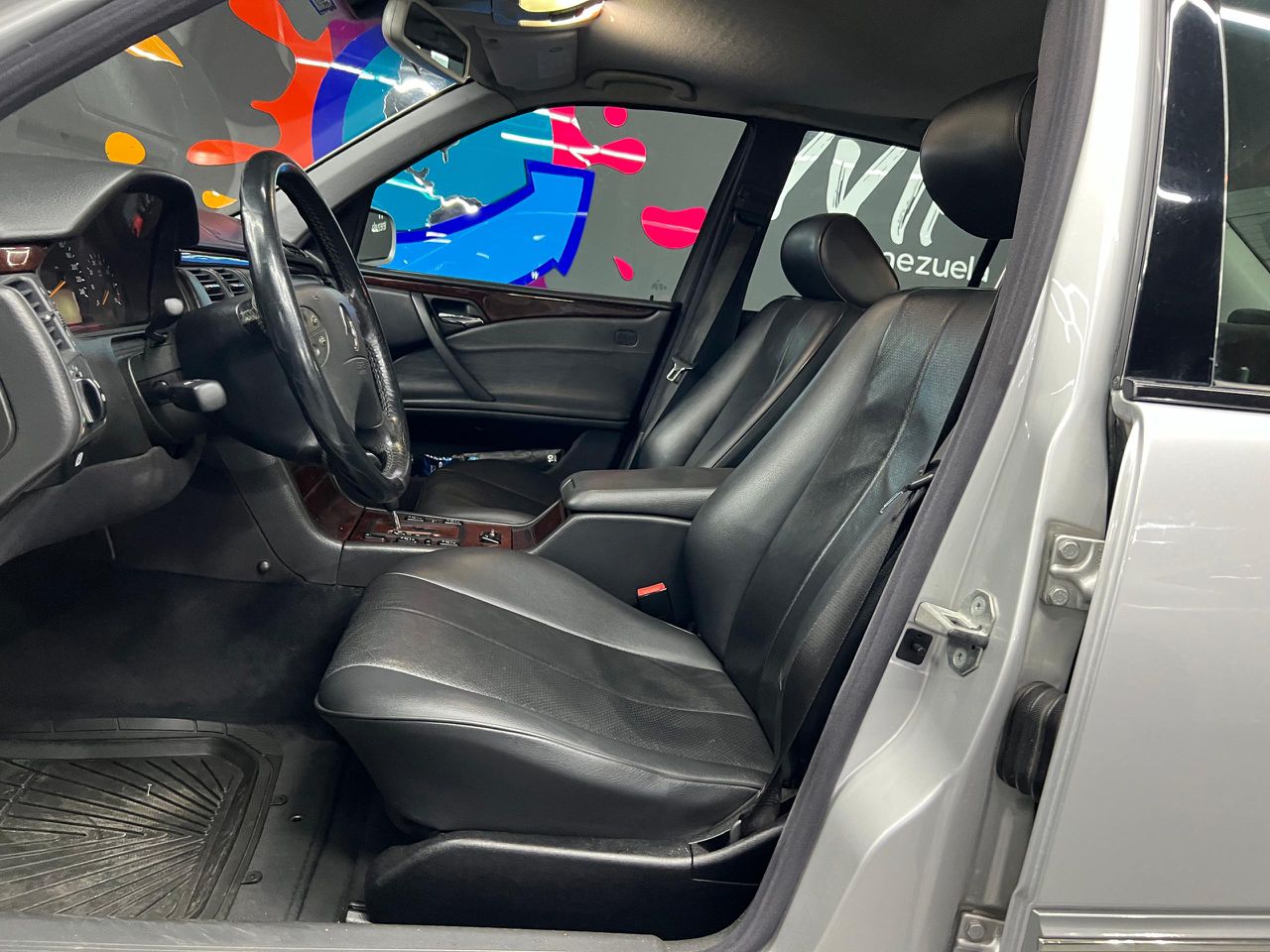 Mercedes E 240 – Año 2002