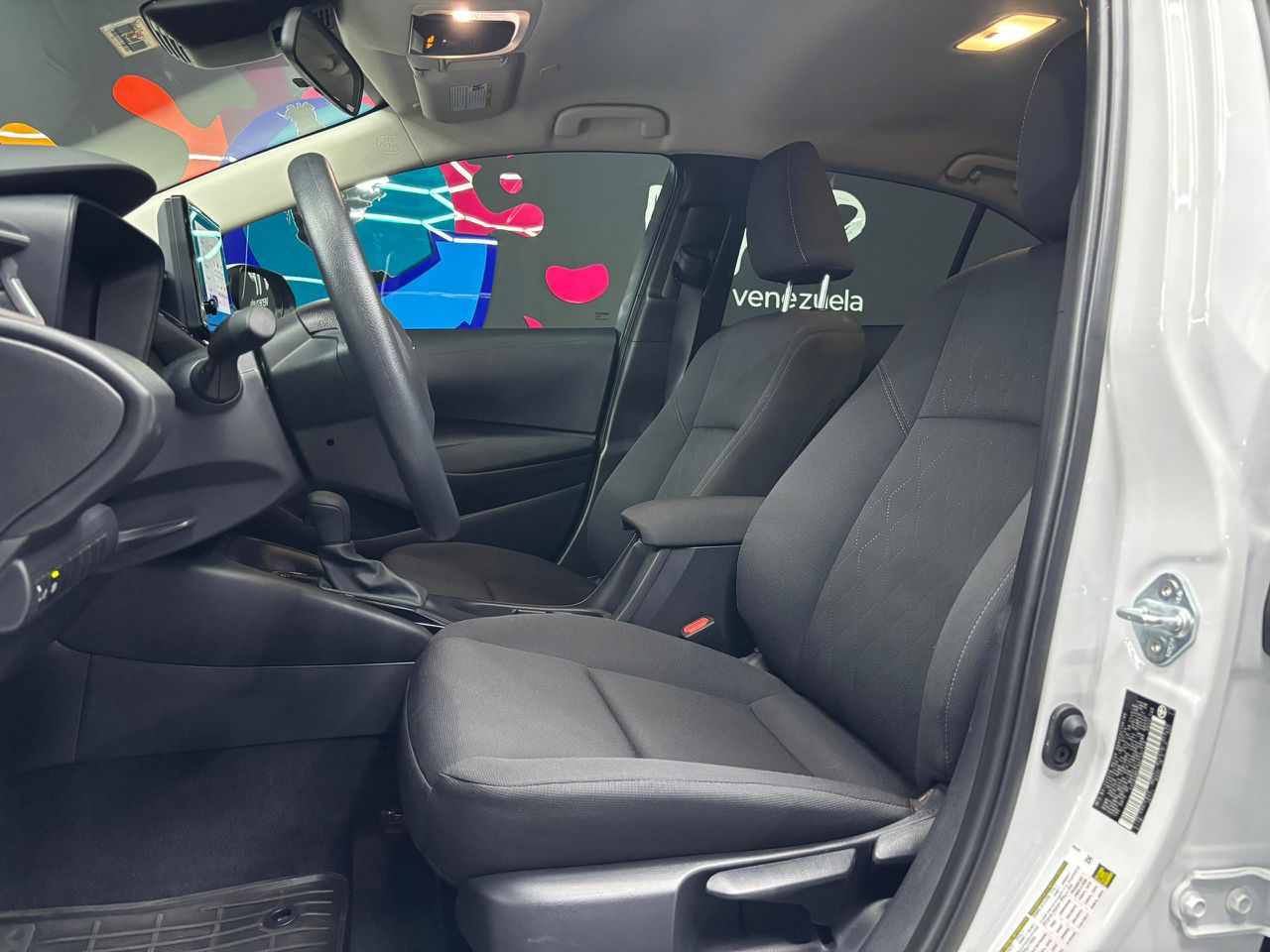 Toyota Corolla LE – Año 2024